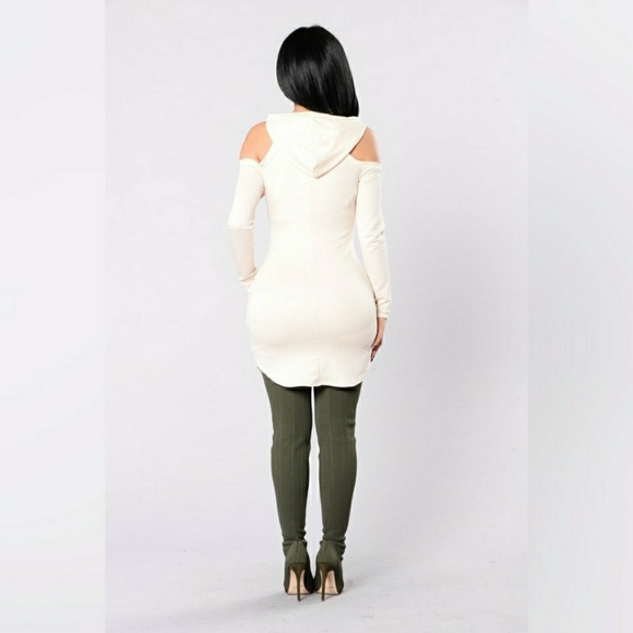 Plus Size Cold Shoulder Hooded Dress - Picture 3 of 8